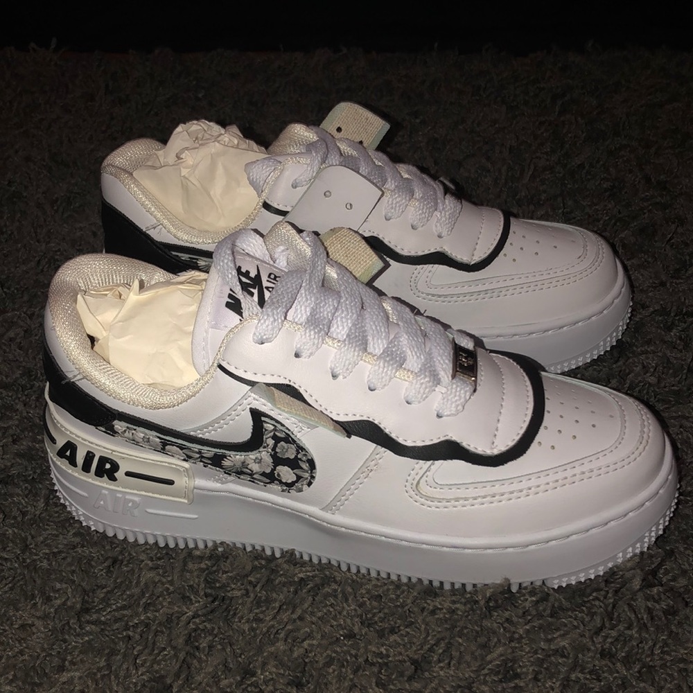 BRAND NEW !! Air Force 1s